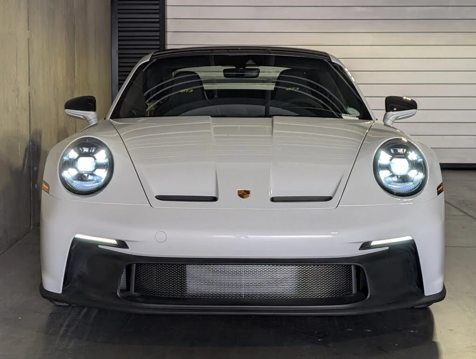 2023 Porsche 992 GT3 - Image 11 of 31