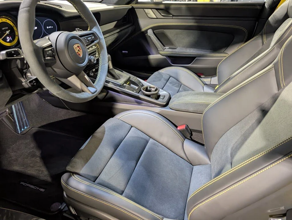 2023 Porsche 992 GT3 - Image 4 of 31