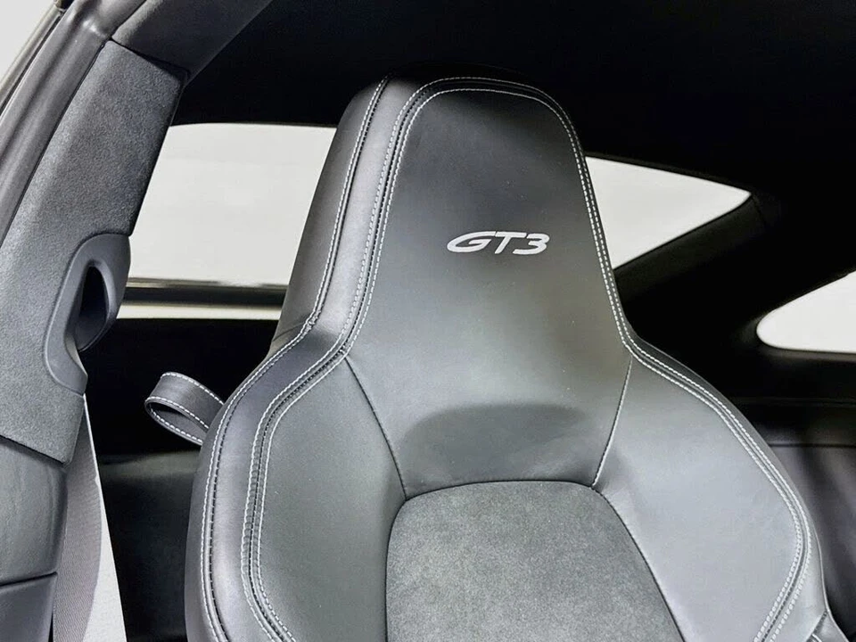 2023 Porsche 992 GT3 - Image 22 of 31