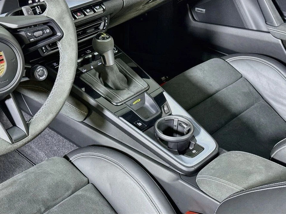 2023 Porsche 992 GT3 - Image 16 of 31