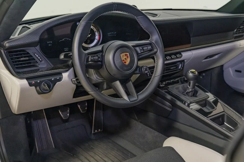 2023 Porsche 992 GT3 - Image 18 of 31