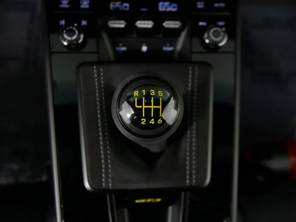 2023 Porsche 992 GT3 - Image 27 of 31