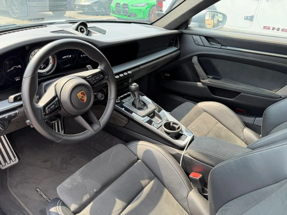 2023 Porsche 992 GT3 - Image 9 of 16