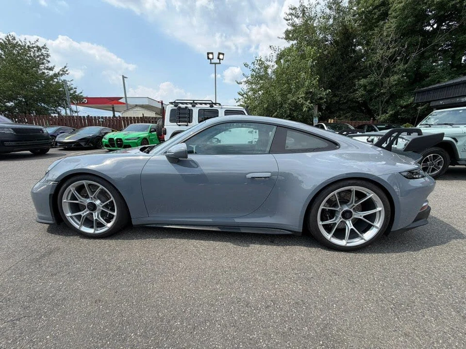 2023 Porsche 992 GT3 - Image 8 of 16