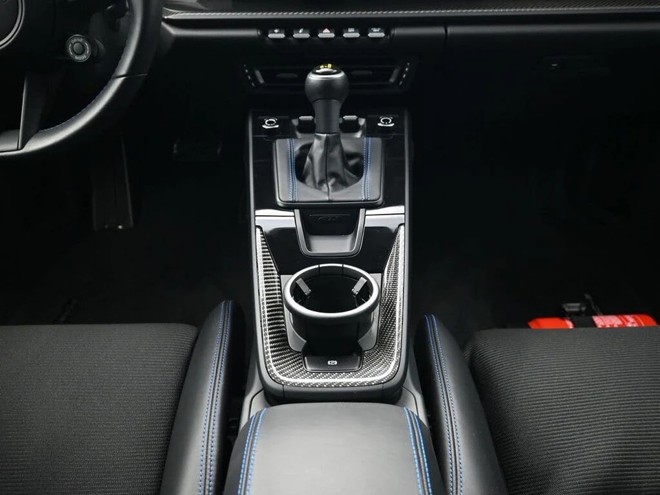 2023 Porsche 992 GT3 - Image 8 of 31