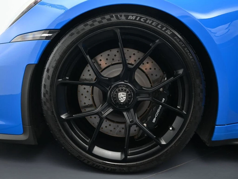 2023 Porsche 992 GT3 - Image 26 of 31