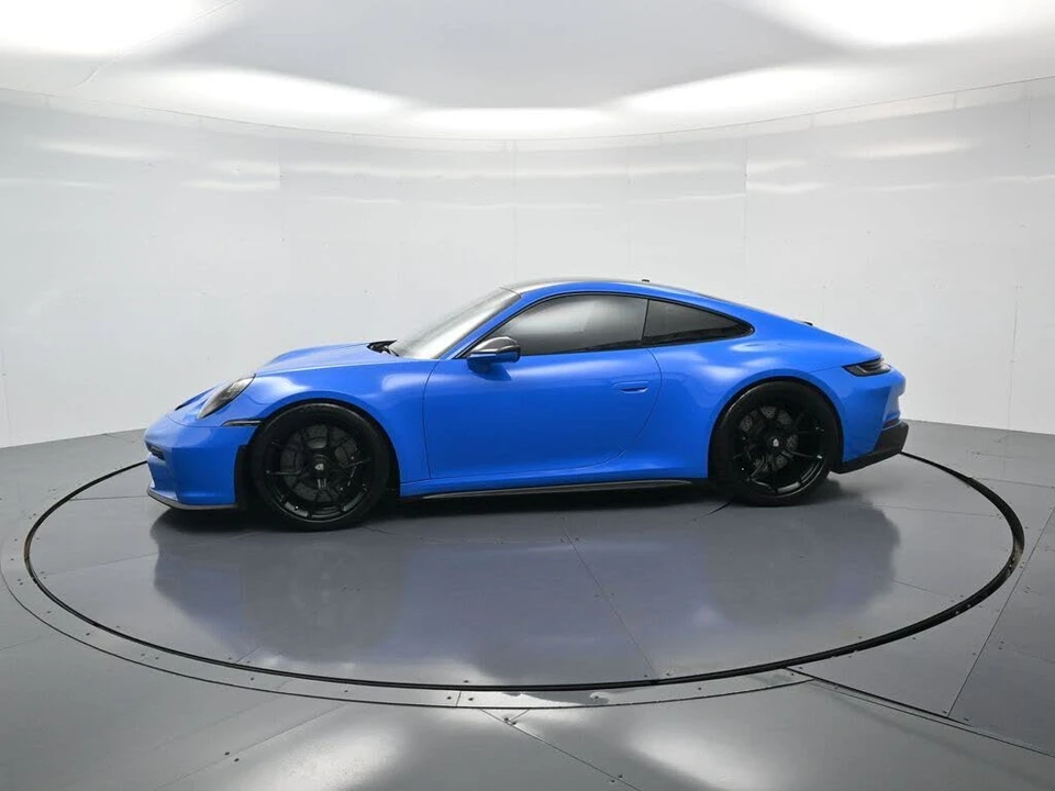2023 Porsche 992 GT3 - Image 2 of 31