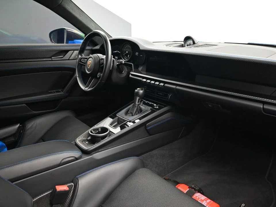 2023 Porsche 992 GT3 - Image 12 of 31