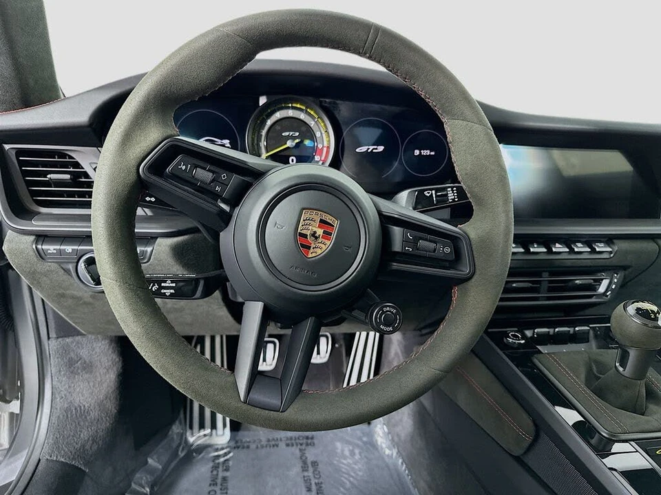 2023 Porsche 992 GT3 - Image 12 of 29