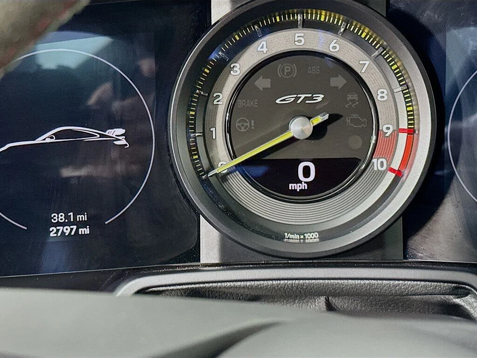 2023 Porsche 992 GT3 - Image 13 of 29