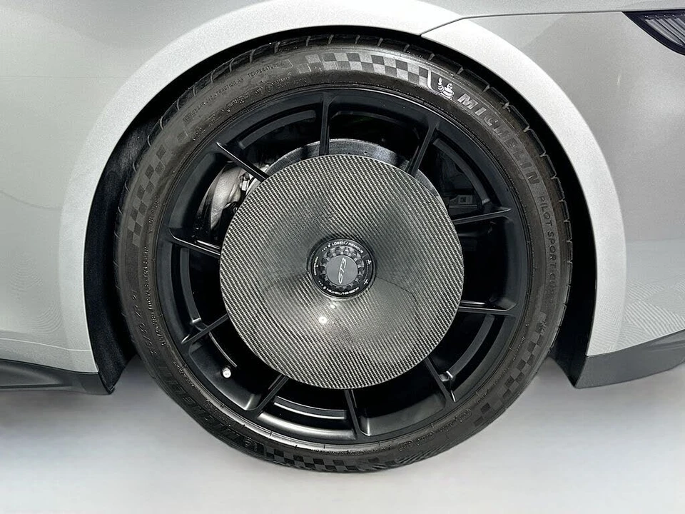 2023 Porsche 992 GT3 - Image 27 of 29