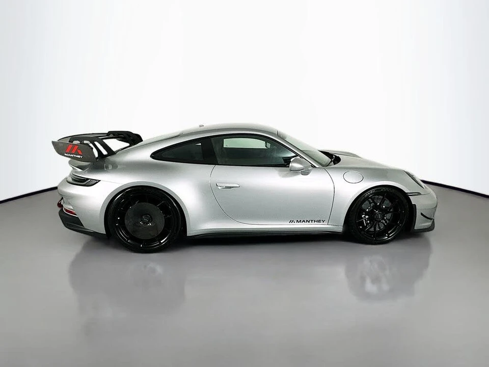 2023 Porsche 992 GT3 - Image 8 of 29