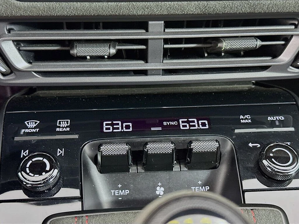 2023 Porsche 992 GT3 - Image 17 of 29