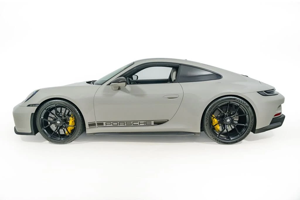 2023 Porsche 992 GT3 - Image 3 of 31