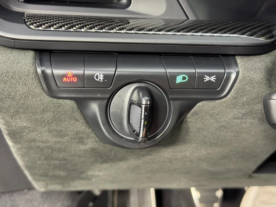 2023 Porsche 992 GT3 - Image 16 of 31