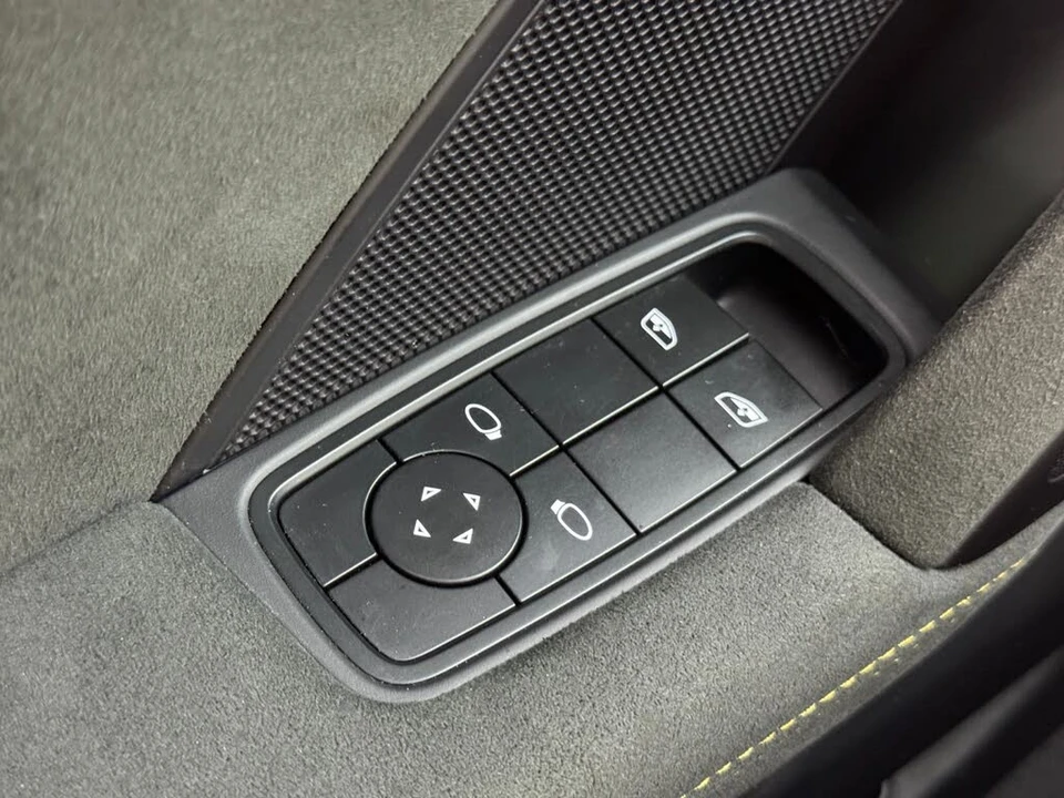 2023 Porsche 992 GT3 - Image 13 of 31