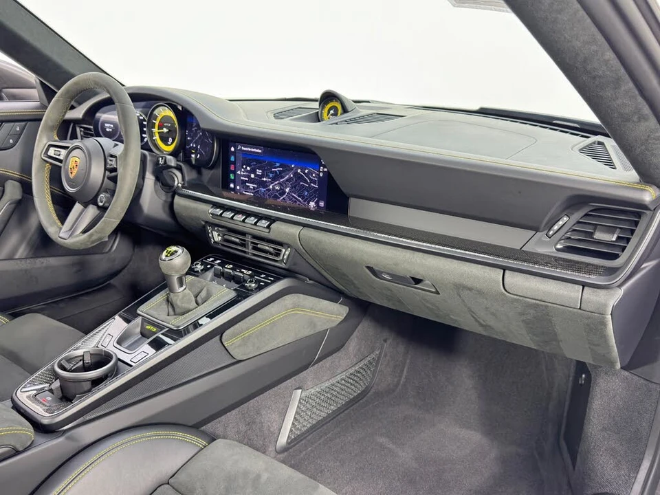 2023 Porsche 992 GT3 - Image 10 of 31