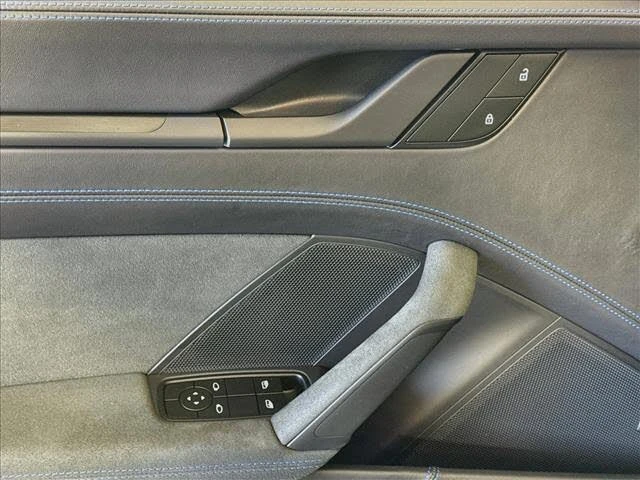 2023 Porsche 992 GT3 - Image 11 of 26