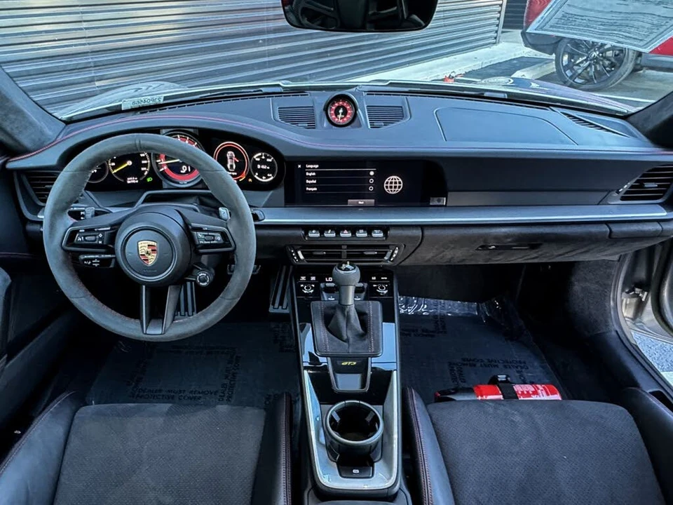 2023 Porsche 992 GT3 - Image 21 of 28