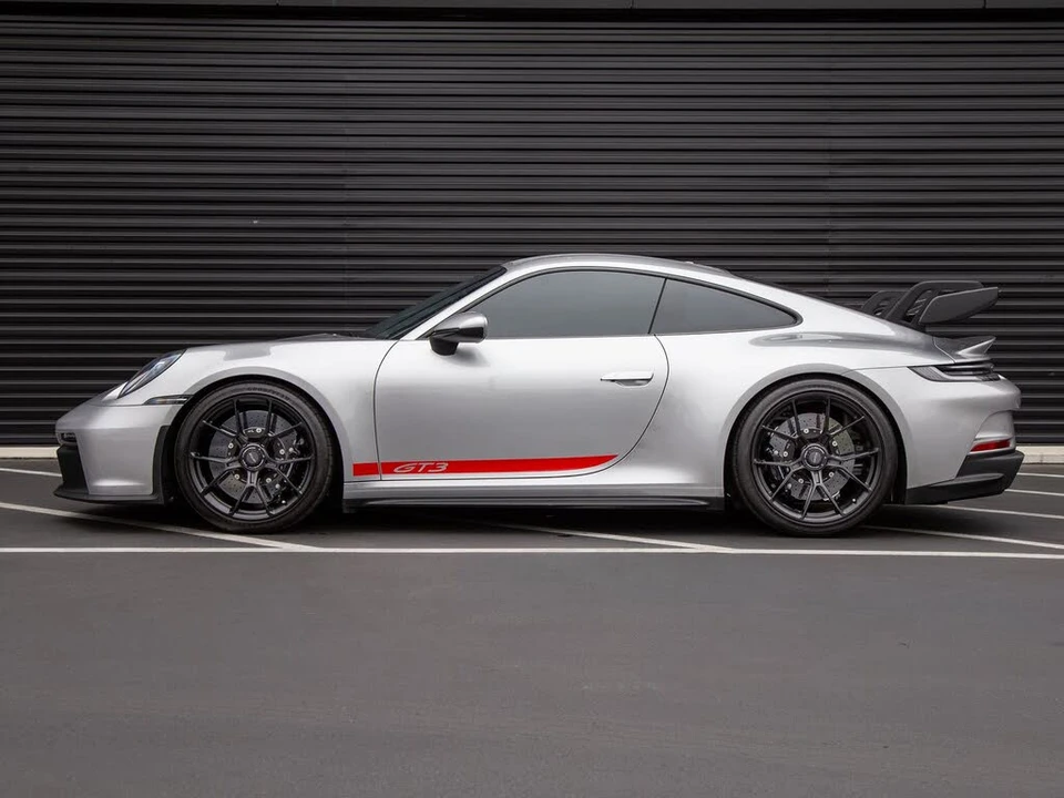 2023 Porsche 992 GT3 - Image 2 of 28