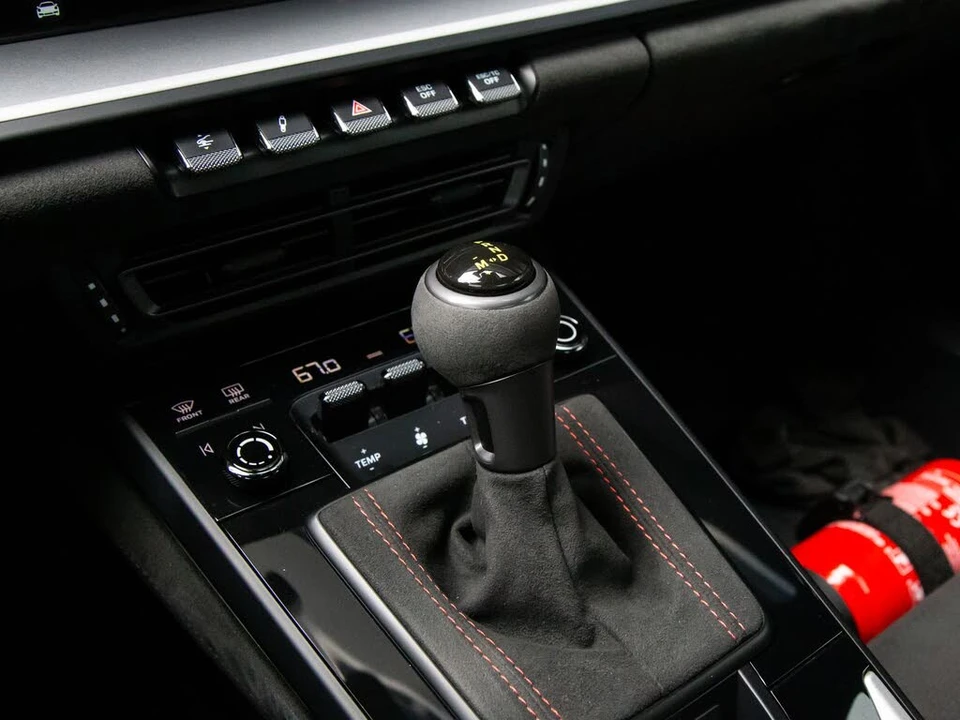 2023 Porsche 992 GT3 - Image 22 of 28