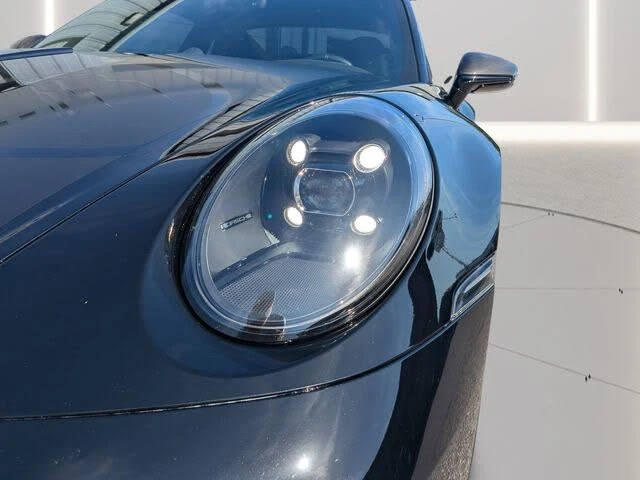 2023 Porsche 992 GT3 - Image 9 of 31