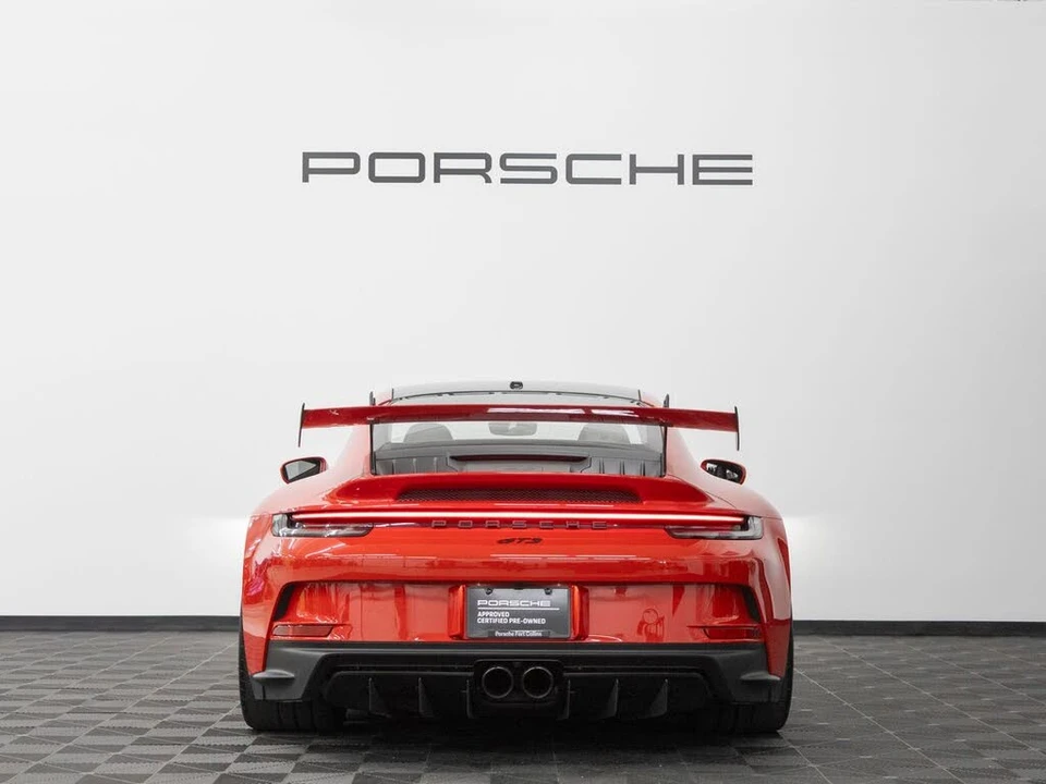 2023 Porsche 992 GT3 - Image 6 of 31