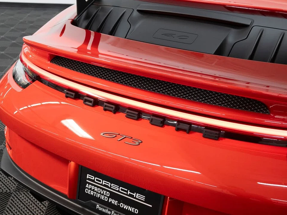 2023 Porsche 992 GT3 - Image 13 of 31
