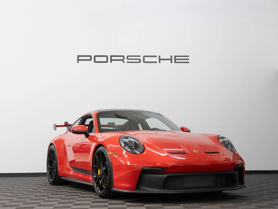 2023 Porsche 992 GT3 - Image 9 of 31