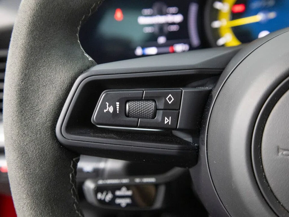 2023 Porsche 992 GT3 - Image 25 of 31