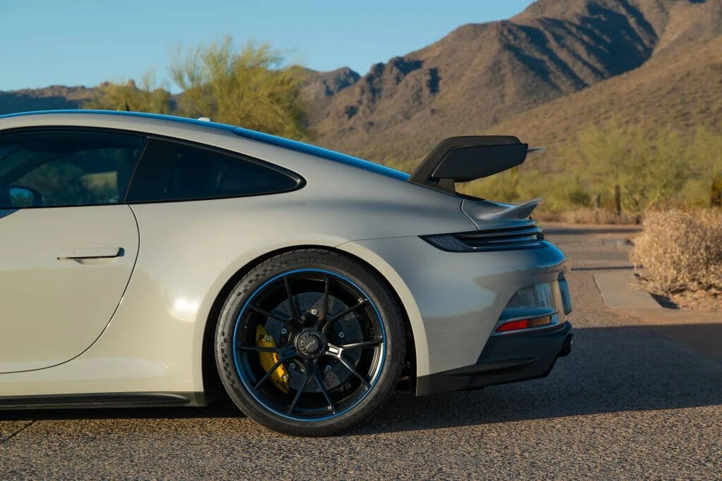 2023 Porsche 992 GT3 - Image 8 of 31
