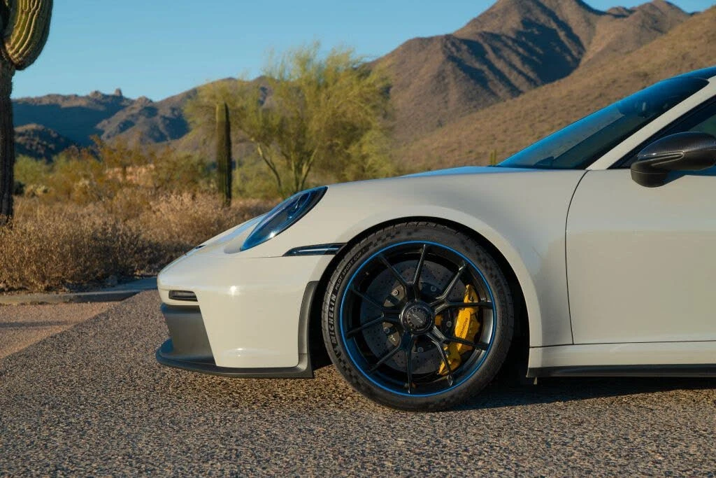 2023 Porsche 992 GT3 - Image 7 of 31