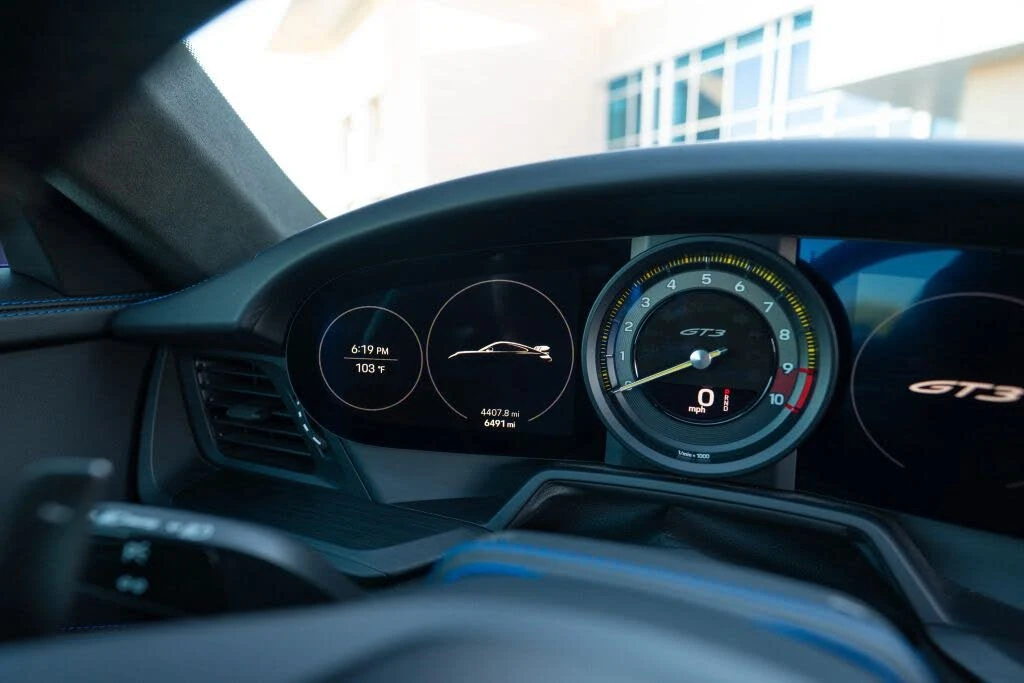2023 Porsche 992 GT3 - Image 26 of 31