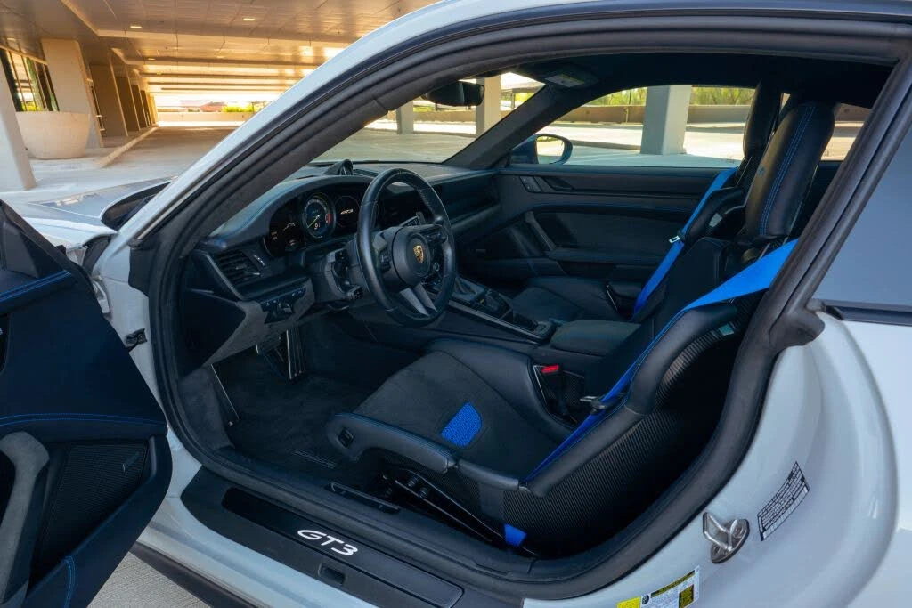 2023 Porsche 992 GT3 - Image 20 of 31