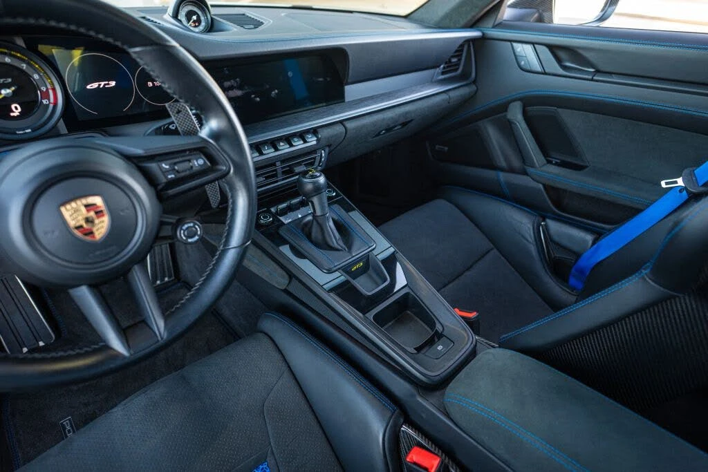2023 Porsche 992 GT3 - Image 29 of 31
