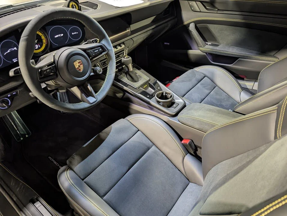 2023 Porsche 992 GT3 - Image 5 of 31