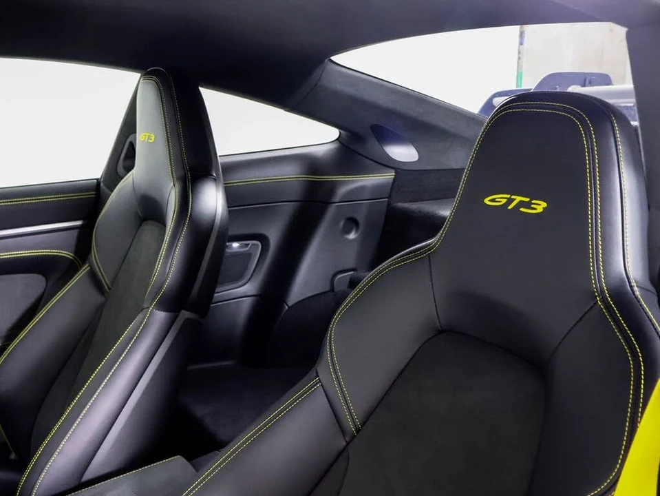 2023 Porsche 992 GT3 - Image 19 of 31