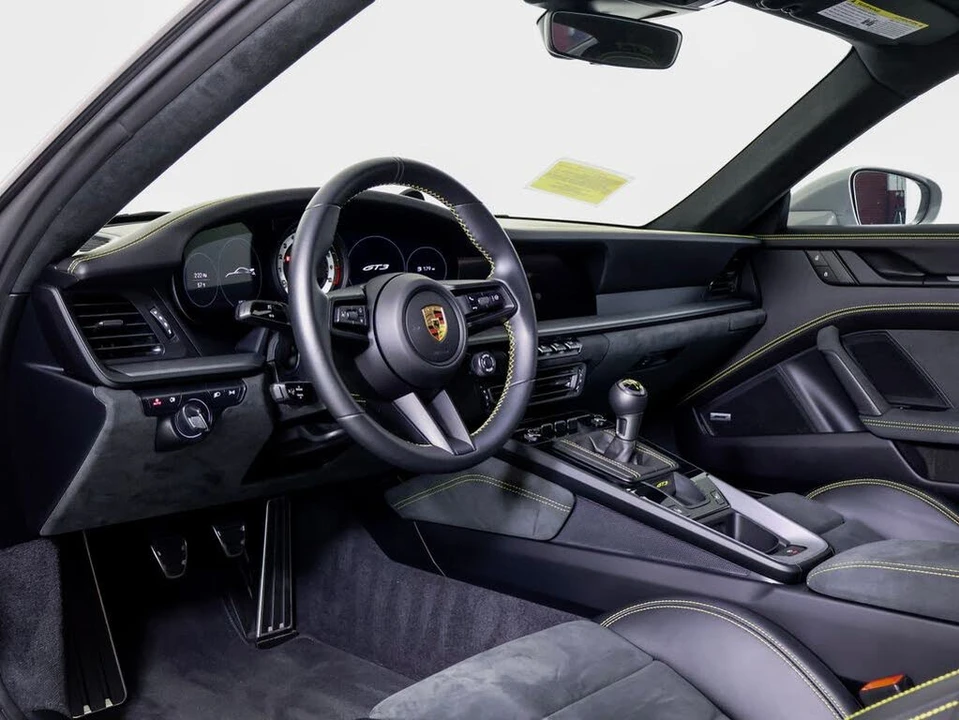 2023 Porsche 992 GT3 - Image 4 of 31