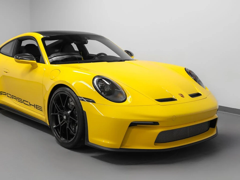 2023 Porsche 992 GT3 - Image 9 of 31
