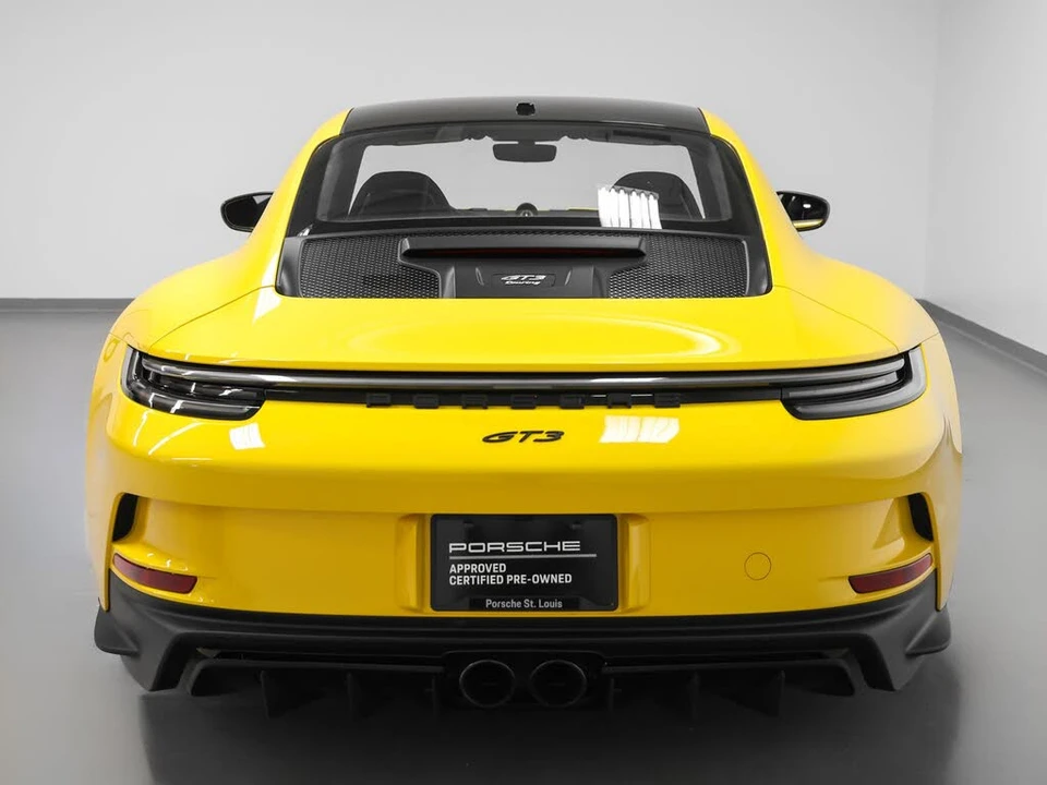 2023 Porsche 992 GT3 - Image 11 of 31
