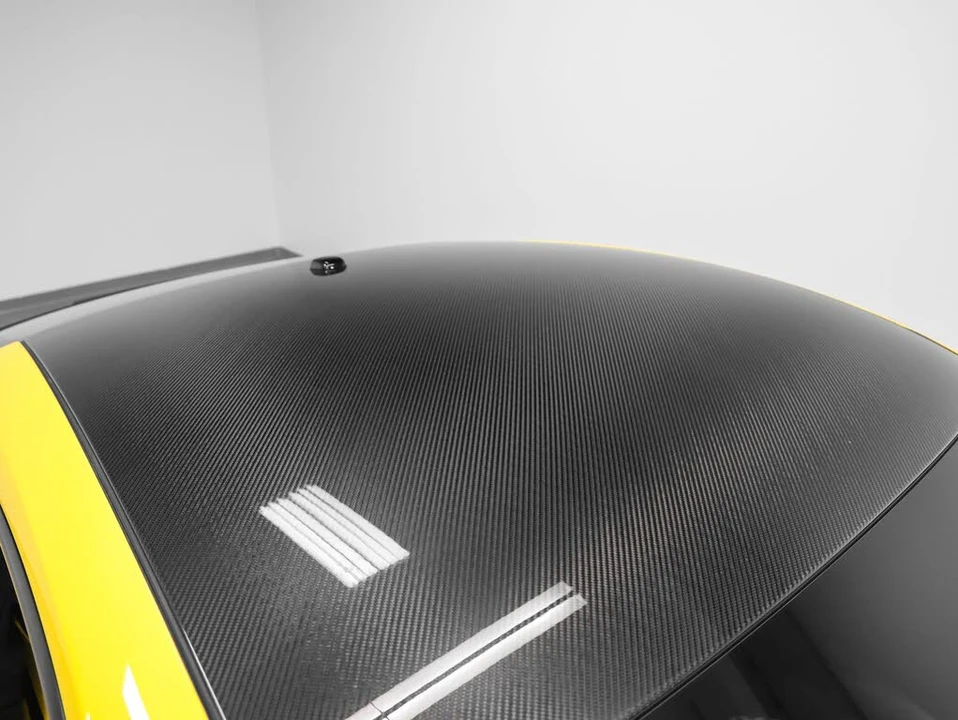 2023 Porsche 992 GT3 - Image 14 of 31