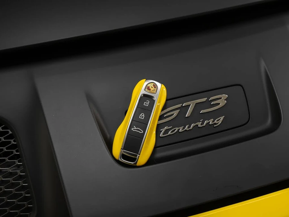 2023 Porsche 992 GT3 - Image 26 of 31
