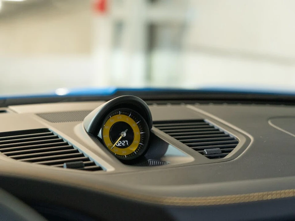 2023 Porsche 992 GT3 - Image 20 of 28