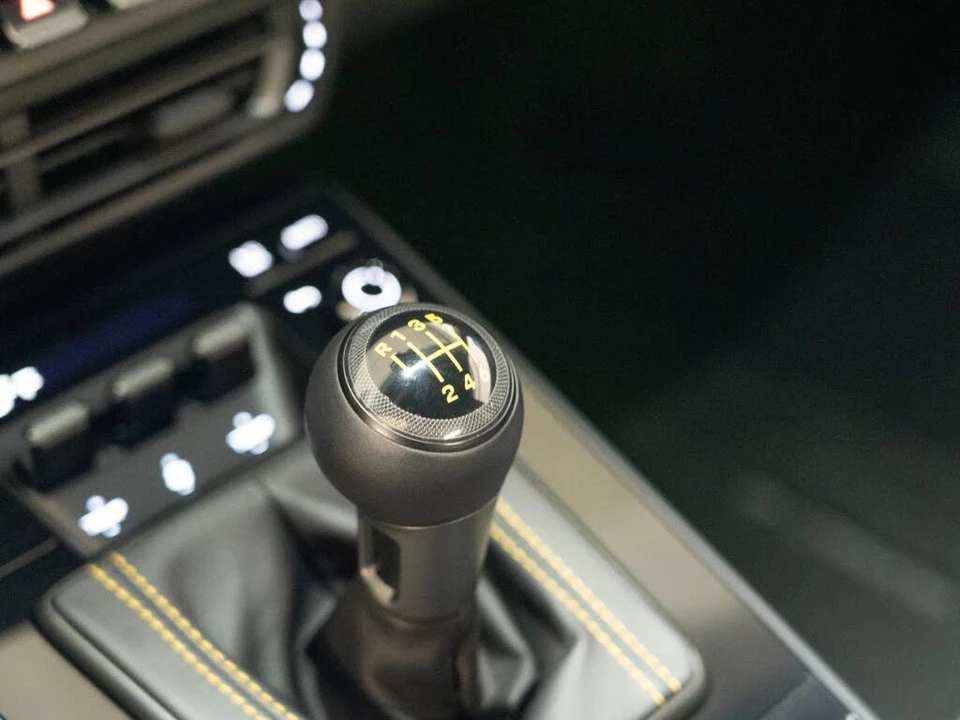 2023 Porsche 992 GT3 - Image 23 of 28