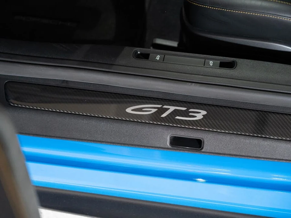 2023 Porsche 992 GT3 - Image 13 of 28