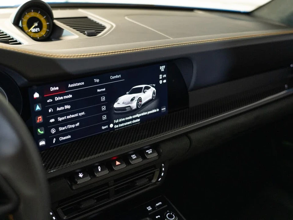 2023 Porsche 992 GT3 - Image 21 of 28