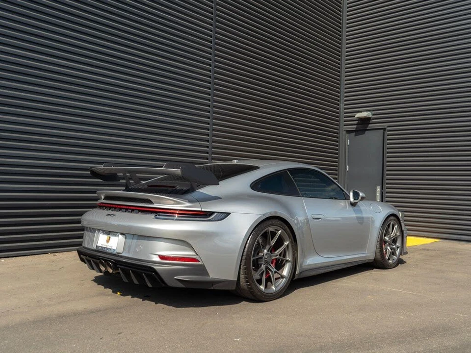 2023 Porsche 992 GT3 - Image 9 of 31
