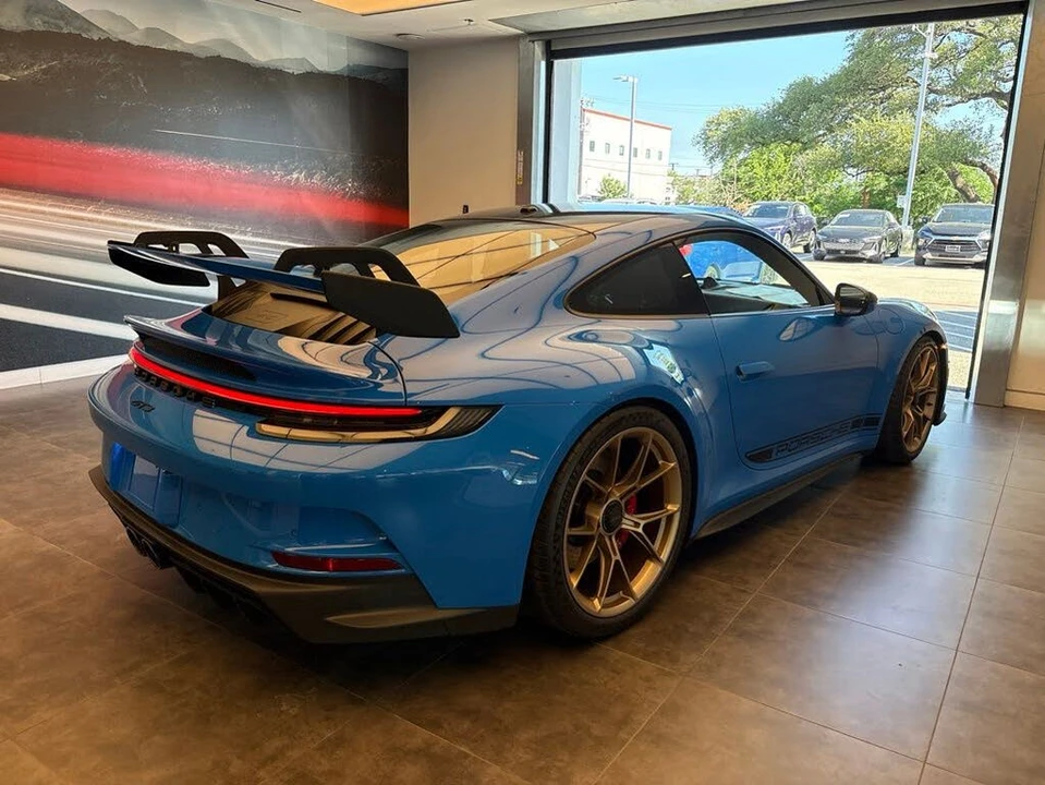2023 Porsche 992 GT3 - Image 6 of 24