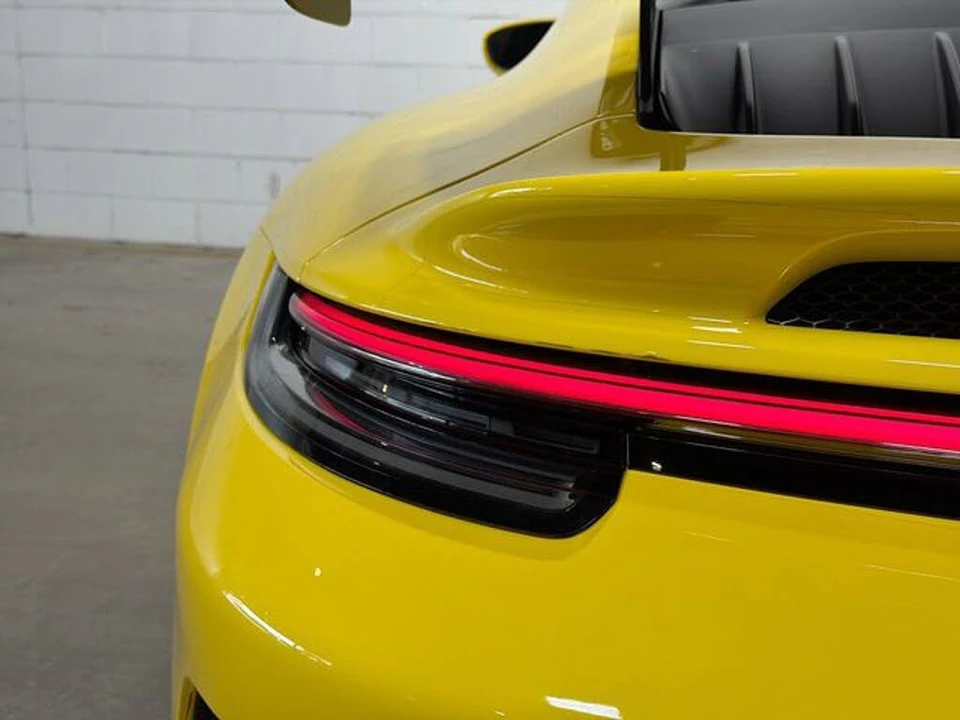 2023 Porsche 992 GT3 - Image 11 of 31