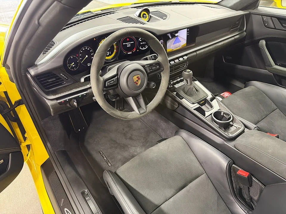 2023 Porsche 992 GT3 - Image 4 of 31